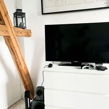 Modernes Apartment Mit Balkon Free Parking Netflix Celle Zewnętrze zdjęcie