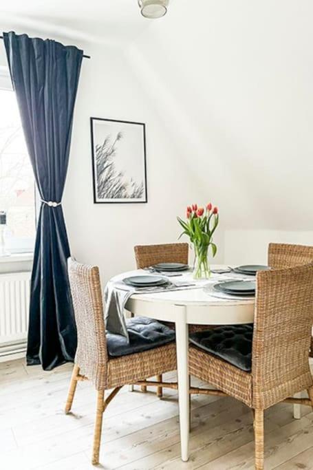 Modernes Apartment Mit Balkon Free Parking Netflix Celle Zewnętrze zdjęcie